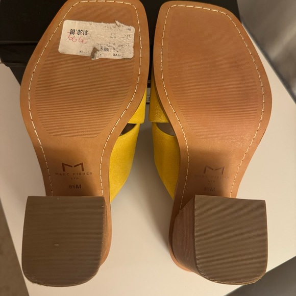 Marc Fisher Barli Heeled Sandal - 8.5 - Picture 7 of 9